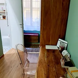 Apartamento 2 Via Fabio Mangone 